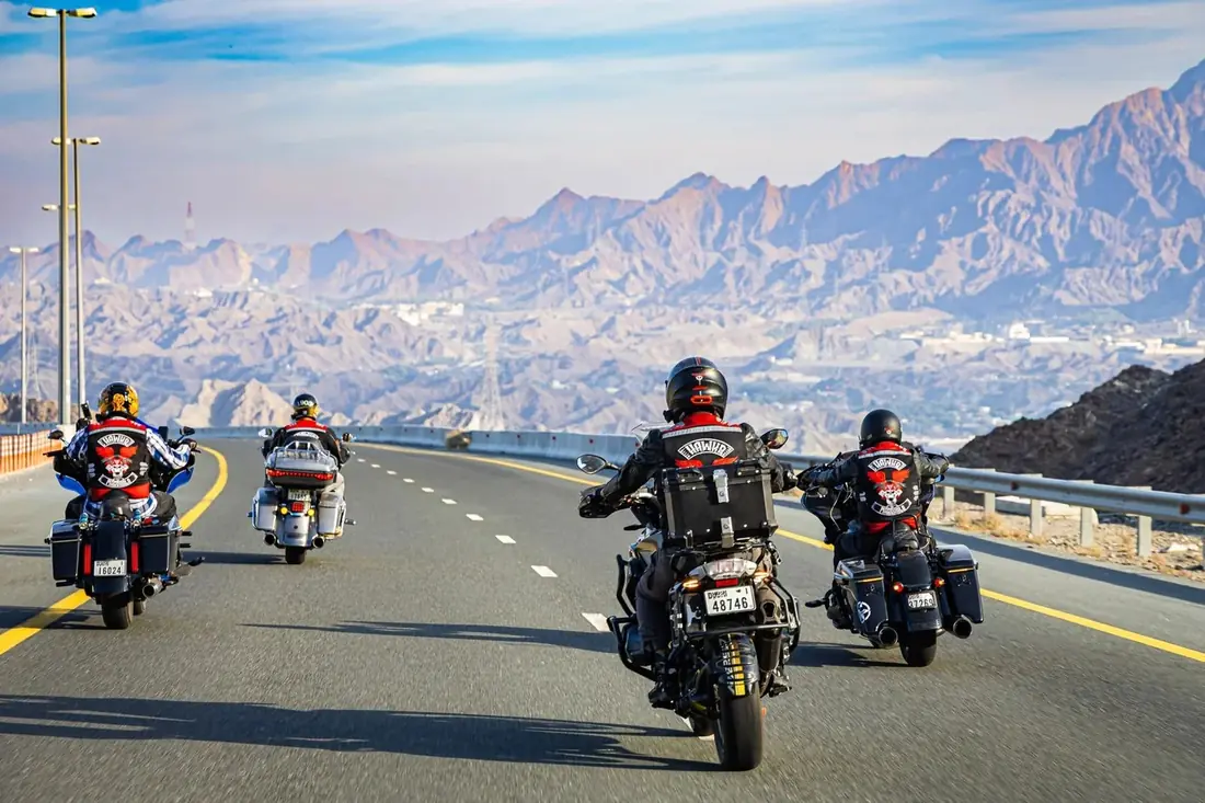 Motards sur la route
